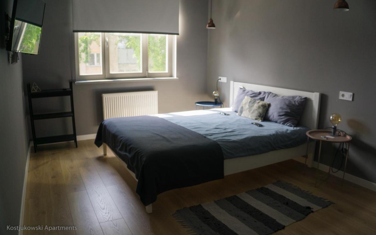 Apart-Hotel Kostjukowski Apartments Nizhynska 17 إلفيف المظهر الخارجي الصورة