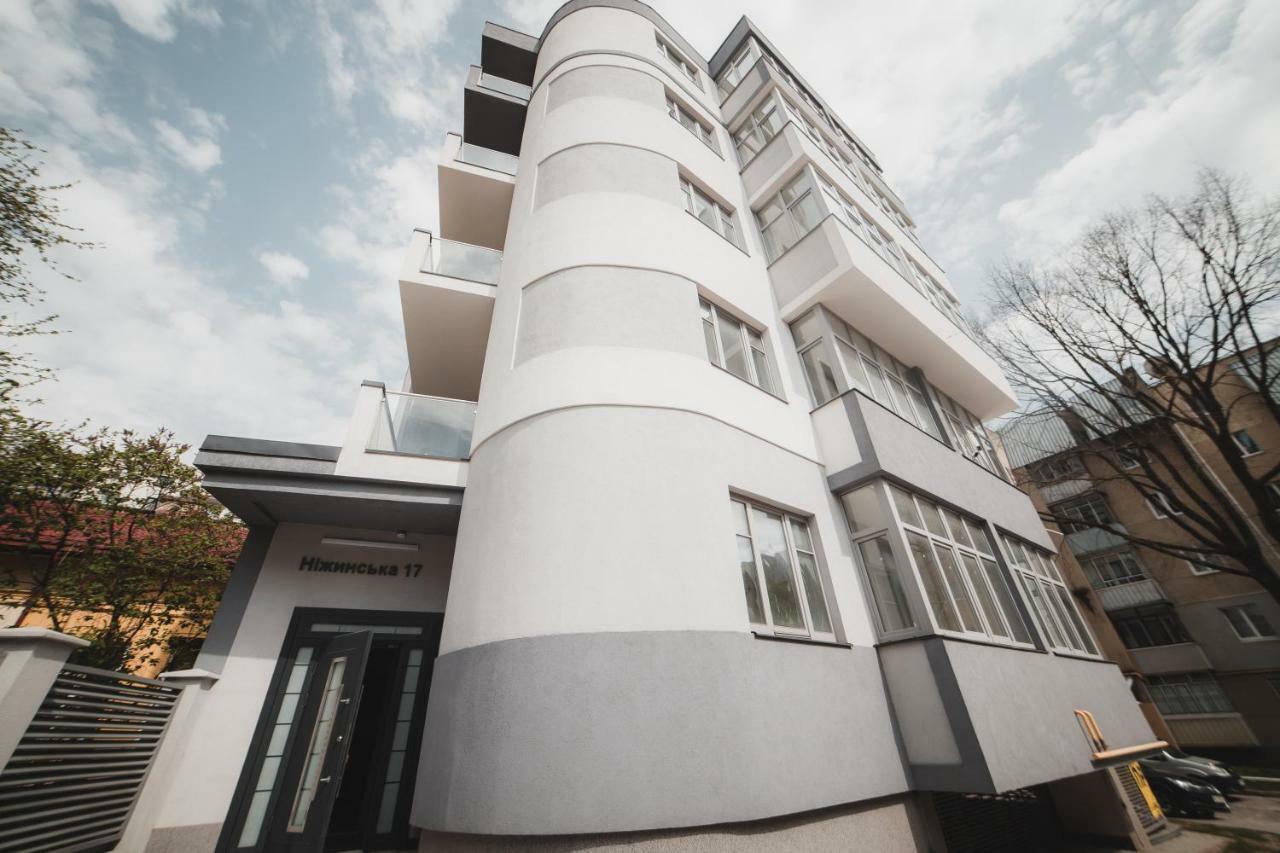 Apart-Hotel Kostjukowski Apartments Nizhynska 17 إلفيف المظهر الخارجي الصورة